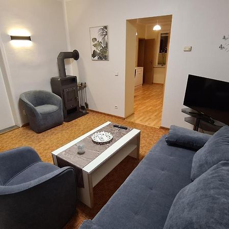 Ferienwohnung Bonese Ngoại thất bức ảnh